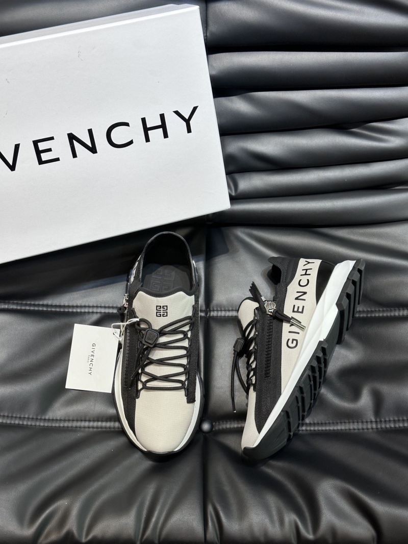 Givenchy Sneakers